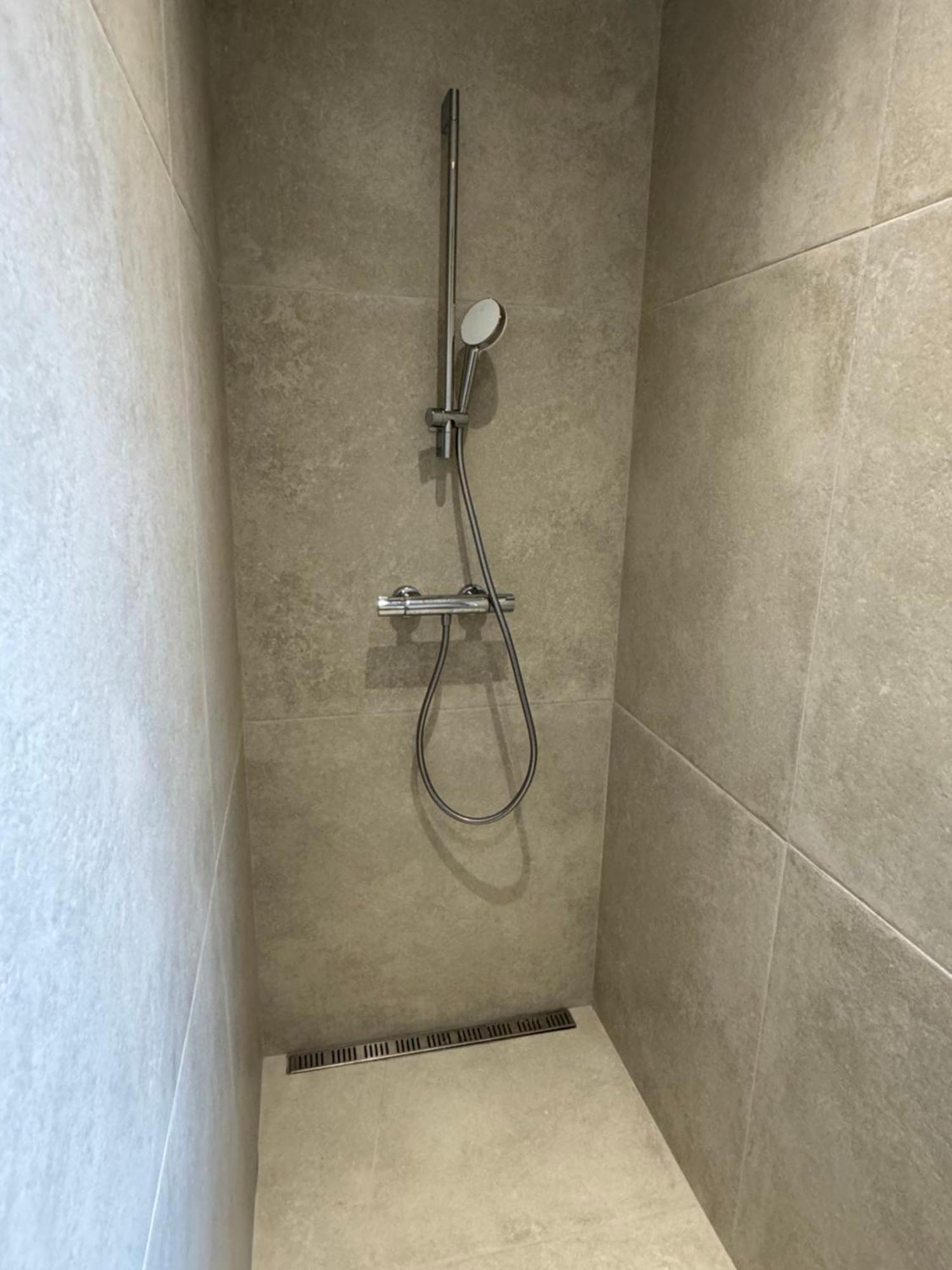 Chambre Privee Climatisee Avec Salle De Bains Partagee-Le Sapin Genay (Rhone) ภายนอก รูปภาพ