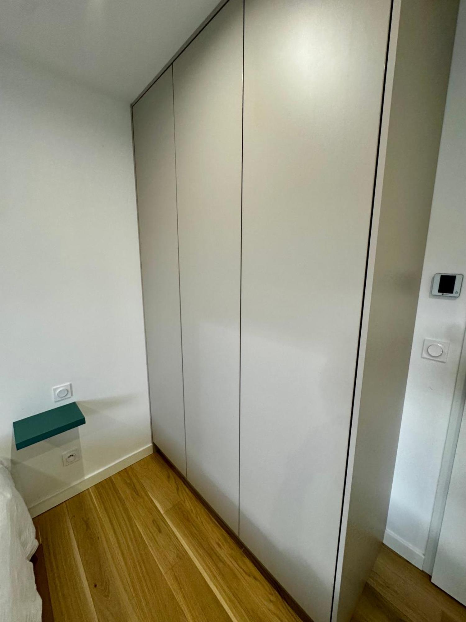Chambre Privee Climatisee Avec Salle De Bains Partagee-Le Sapin Genay (Rhone) ภายนอก รูปภาพ